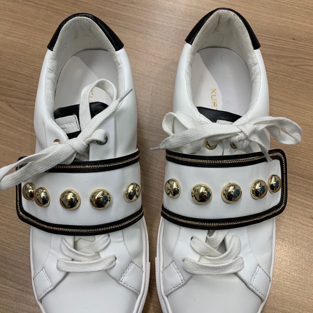 Women’s sneakers - Picture 11 of 13